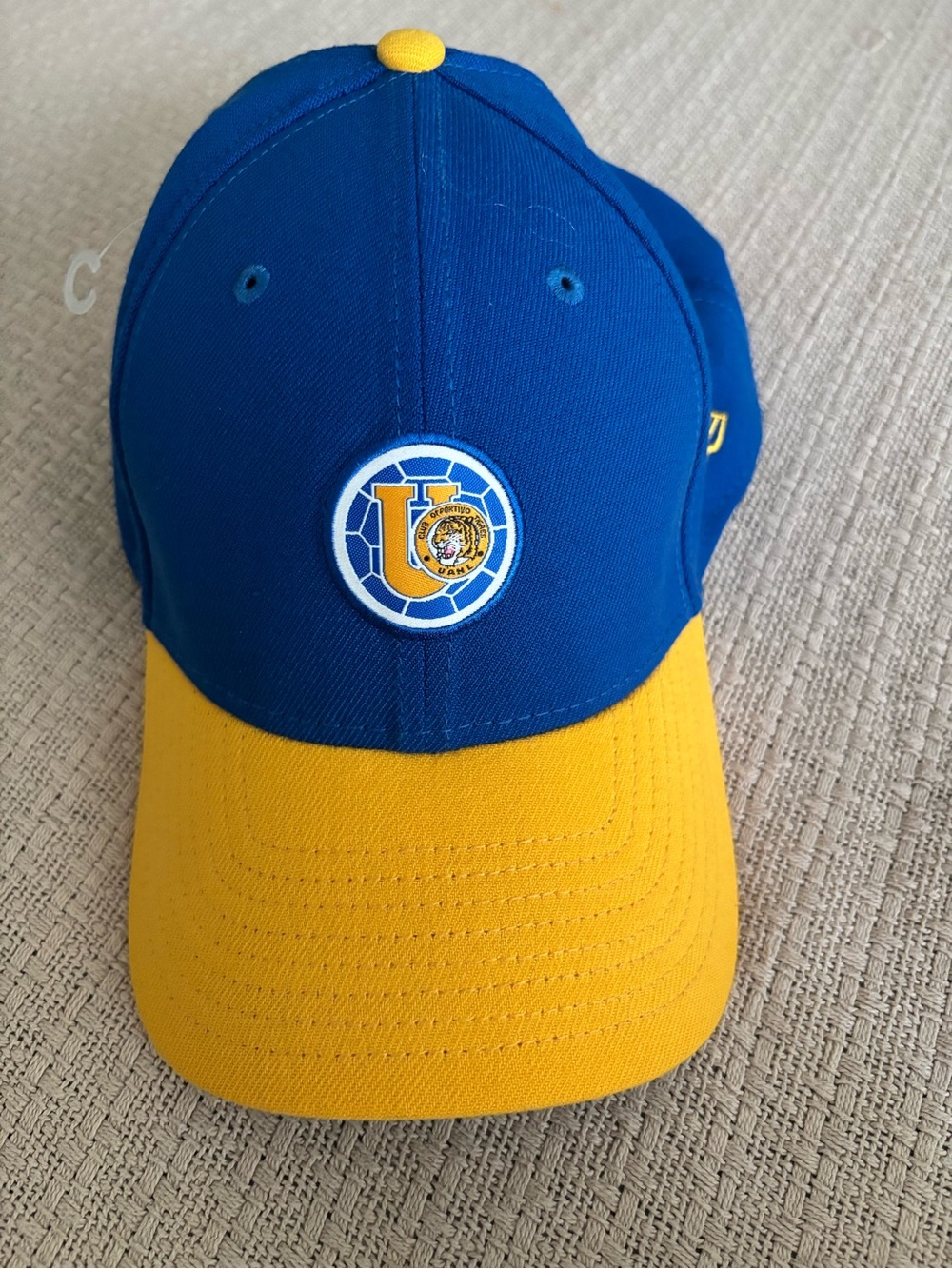 New Era Retro tiger hat